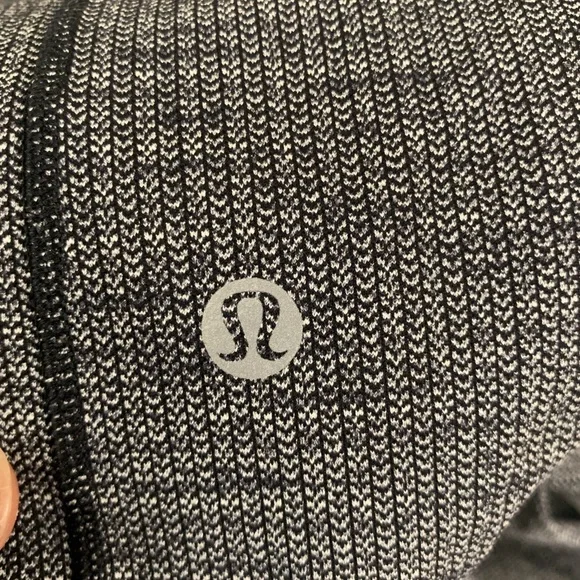 Lululemon Speed Up Tight 28" - Picture 4 of 6